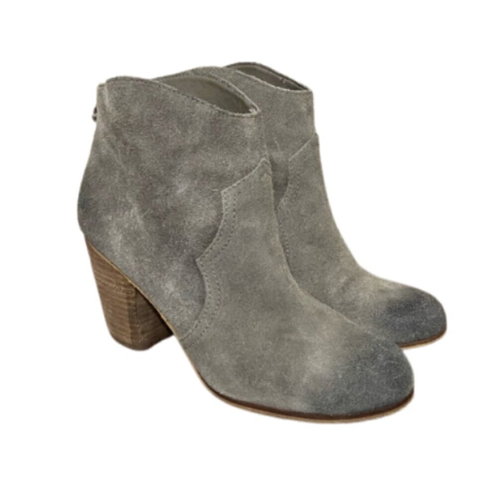 BP EUC Trott ankle bootie with back zipper and block heel distressed grey size 8